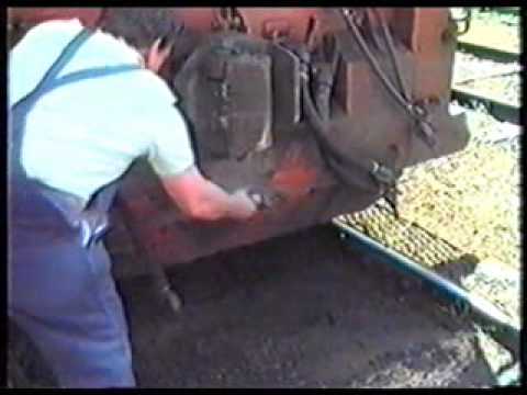 Multiple Units of Locomotives V/Line 1987