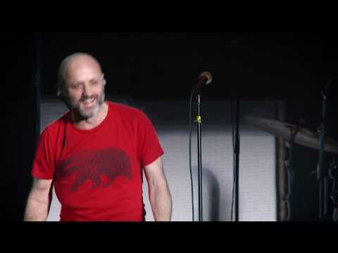 Hladno pivo - Mojoj majici (30 godina - Live at Dom sportova)