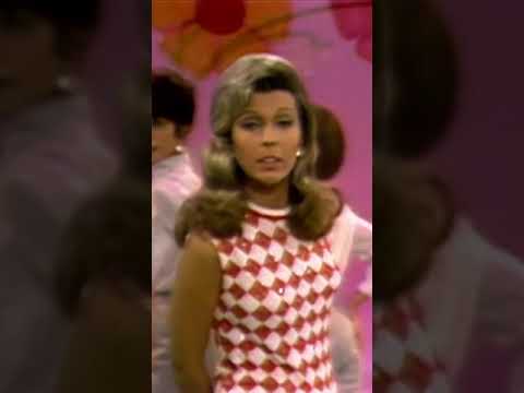 Nancy Sinatra - Sugar Town