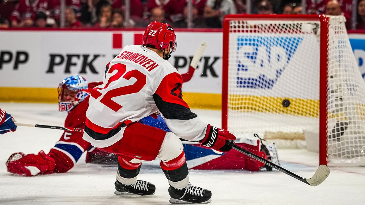 Canes explode with THREE GOALS in Game 4!