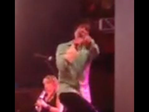 Who Do You Think You Are - Bo Donaldson & The Heywoods (w/Kyle Vincent)