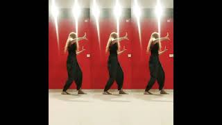 Download lagu Husn parcham - Bollywood zumba dance fitness workout - choreography by Mamta gajjar mp3 Download lagu Husn parcham - Bollywood zumba dance fitness workout - choreography by Mamta gajjar mp3