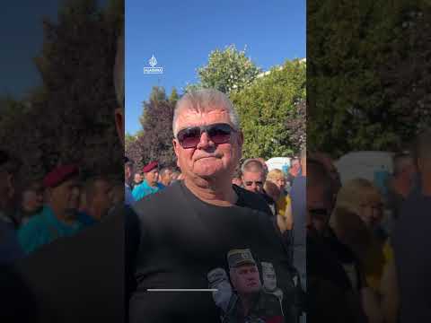 Thousands attend funeral of war criminal Ratko Mladic in Serbia