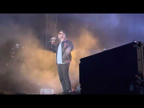 Amanecer. Rigoberta Bandini y Alizz en el Wizink 1& diciembre 2022