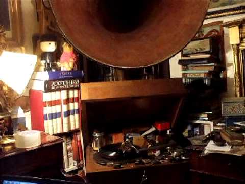 "Ragamuffin Romeo" played by Paul Whiteman & his Orch