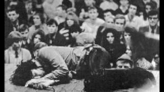 the doors-Not To Touch The Earth