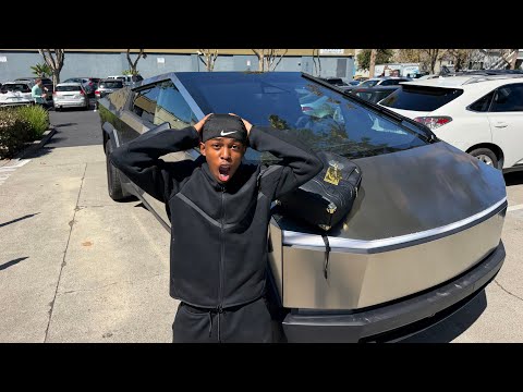 I BOUGHT A TESLA CYBER TRUCK AT 17 IN AMERICA!! 