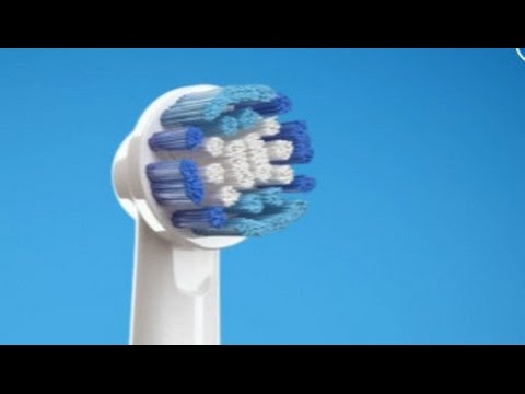 Video Oral-B Precision Clean Replacement Head Electric Toothbrush x2
