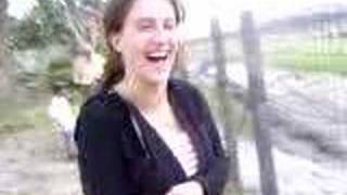 Marine et l&#39;autruche xD