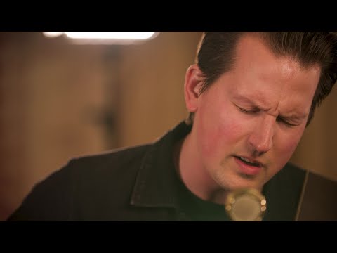 Ken Yates: "Don't Mean To Wake You" [ft. Brooke Annibale]