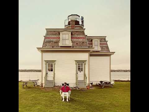 Quinn XCII, Jeremy Zucker, ayokay - 'Doris Terrace'