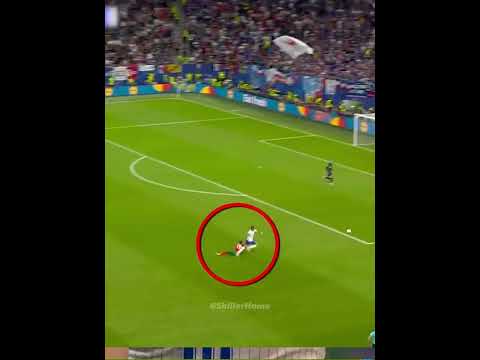 When Mbappe & Vinicius Hit Top Speed🥵