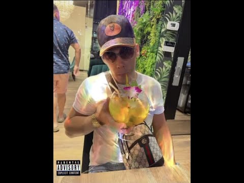 FLA VILLAIN - On her knees