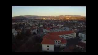 preview picture of video 'Turnul clopotniță al Mânăstirii Negru Vodă - Câmpulung'