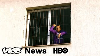 Locked Up Migrants & Wind Power: VICE News Tonight Full Episode (HBO)