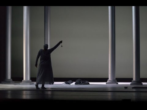 Suor Angelica – Ente concerti Maria Lisa de Carolis.