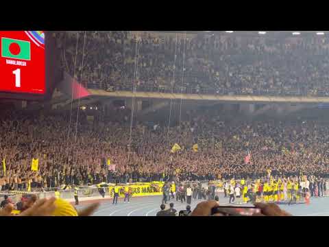 Ultras Malaya ft Malaysia players | Viking Clap | Malaysia vs Bangladesh