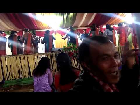 Lagu Ngerayu ! Rombongan Ginting ,Tarigan !!!  Ngumbah ngumbahi mardingding