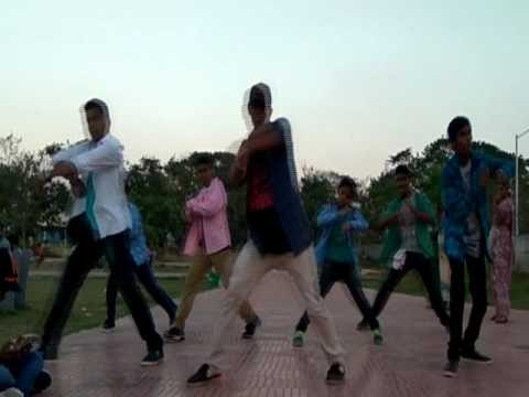 A Minute of Azhagiye - covered by TRINITY