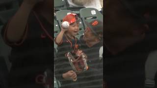 Jung Hoo Lee made this kid’s day 🧡