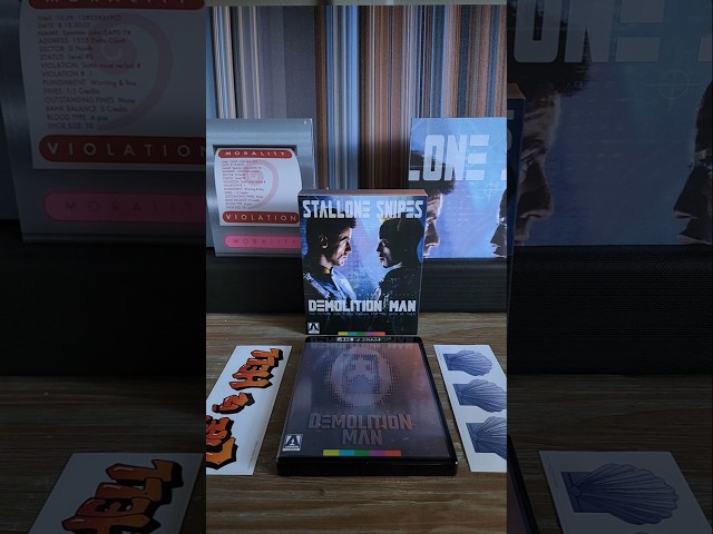 Vídeo relacionado con Demolition Man [Edizione: Regno Unito] [Reino Unido] [Blu-ray]