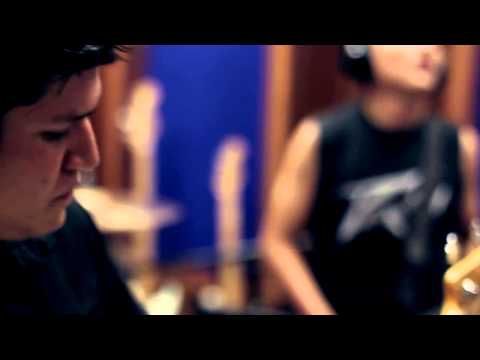 AGUAS PROFUNDAS INSTRUMENTAL COVER