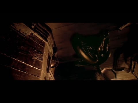 Alien³ - Xenomorph Corridor Chase [HD]