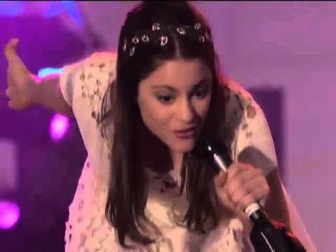 Celebratón in Concert   Tu Resplandor    Martina Stoessel