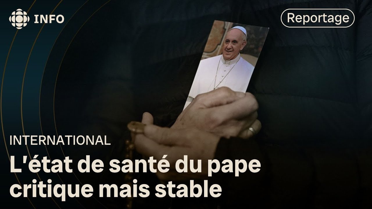 Des fidèles prient pour le pape : « J'espère qu'on va le revoir »