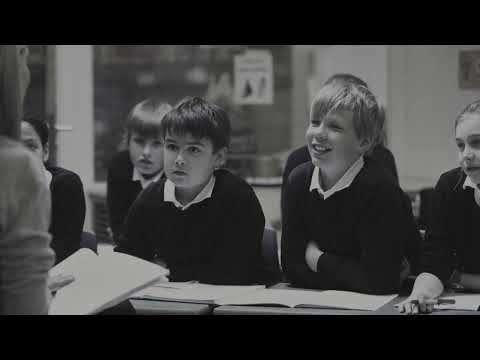 image : Lecture de poésie par Gabriel (Collège Ste Elisabeth Paris 15ème) pour la fête des grands-mères!