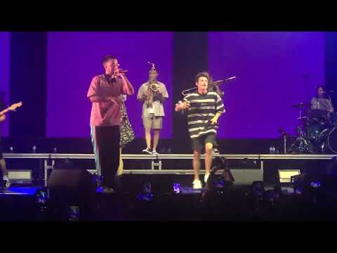 Miki Núñez & Lildami - Supermercat @ Sant Jordi Club