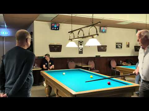Biljarten PK 2e klasse libre Jan tegen Martijn (2e wedstrijd)