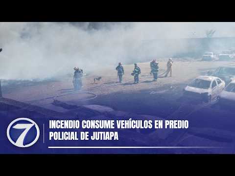 Incendio consume vehículos en predio policial de Jutiapa