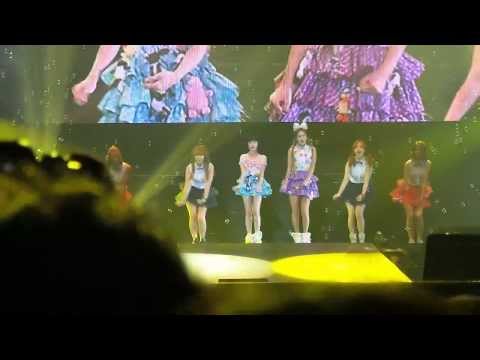 130810 Fancam Soap Bubbles - Boram Qri (T-ara) in Hong Kong Concert