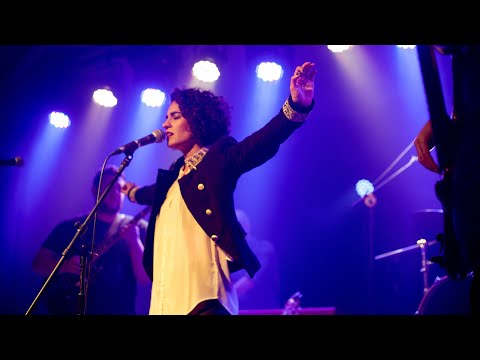 Crazy In Love (Beyoncé Cover by Chen Levy)