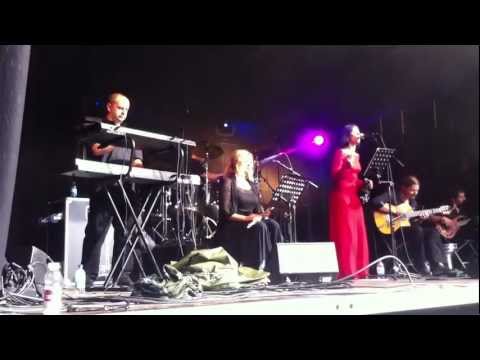 Loell Duinn - Deset Voice (Live@Castlefest 2012 )