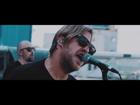 Massendefekt | Autopiloten (offizielles Video)