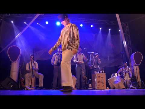 Albers Ahoi und Mia - Mein Junge, halt die Füße still (Schanzenzelt)