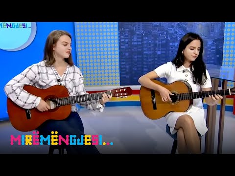 Kënga "Ani mori vajzë" nga Krenare dhe Rrezarta Dushi