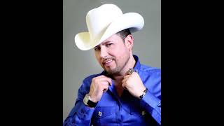 Roberto Tapia - Caminos diferentes