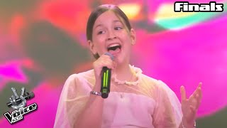 Rihanna x Gene Kelly - Umbrella x Singing in The Rain (Andrea) | The Voice Kids 2023