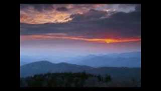 Video thumbnail of "Smoky Mountain Rain - Ronnie Milsap"
