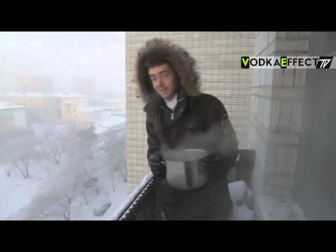 Instant vapor - Boiling water freezes instantly in Siberia