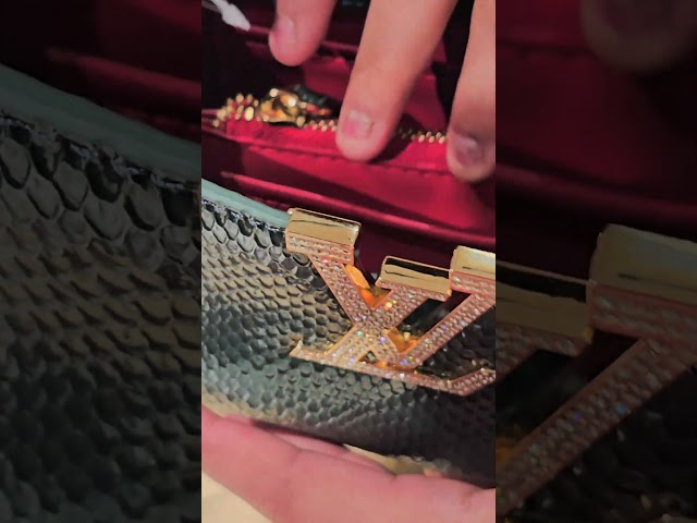 حقيبة يد كابسوين من lv عنابي جلد