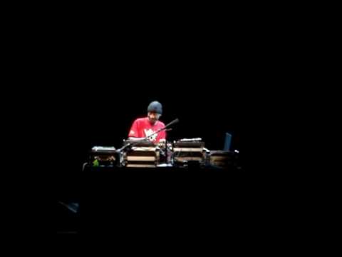DJ Dummy - Awesome Scratch Intermezzo on Notorius BIGs 10 crack commandments (Common Concert)