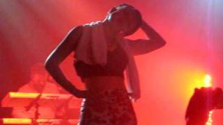 Robyn - Don't Fucking Tell Me What To Do (Webster Hall 08.05.10).AVI