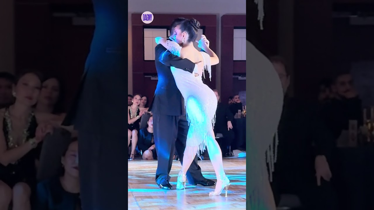 Yanina Quiñones & Neri Piliu tango to "Esta Noche de Luna" by Osvaldo Pugliese (1/10)