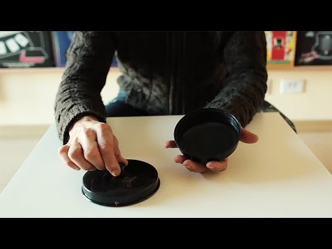 Voir la vidéo de la Casserole à Apparition - Plastique