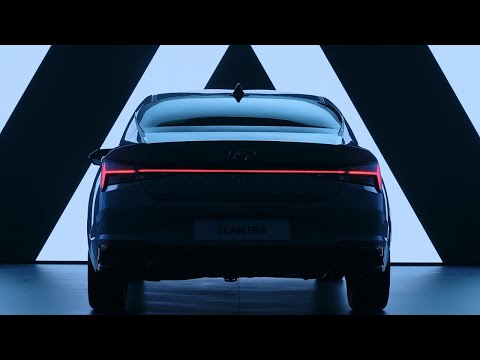 Автомобиль Hyundai Elantra 2021 года