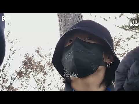 BTS CRYING || JIN ENTRANCE CEREMONY